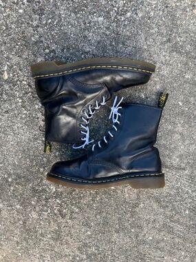 Dr Martens 1460 Black Leather White laced Boots UK 8, US 10 L, EU 32